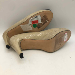 STUART WEITZMAN Tan Beige Leather Made in Spain Reptile 4" Heel Shoes