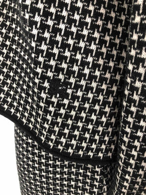 BURBERRY Black & White Wool Blend Houndstooth Skirt & Jacket Skirt Set