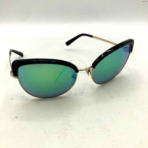 BVLGARI Green Black Pre Loved AS IS Sunglasses w/case