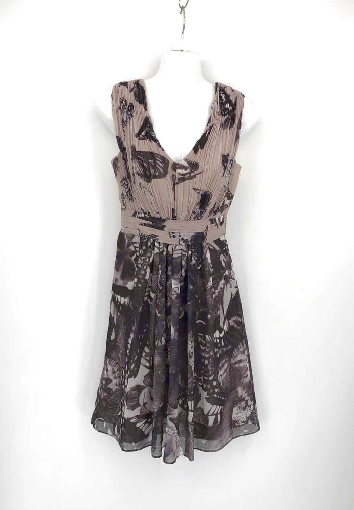 TED BAKER Gray Black Print pleated Size 0  (XS) Dress