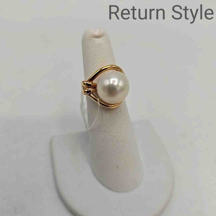 Goldtone Pearl bronze Ring