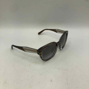 SALVATORE FERRAGAMO Brown Multi-Color Pre Loved Sunglasses w/case