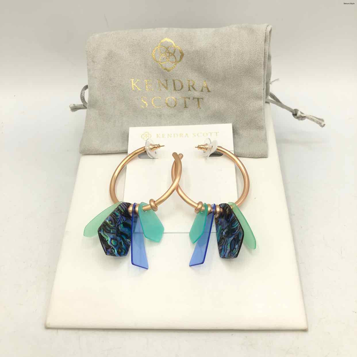 Cailin Gold Huggie Earrings in Blue Violet Crystal | Kendra Scott