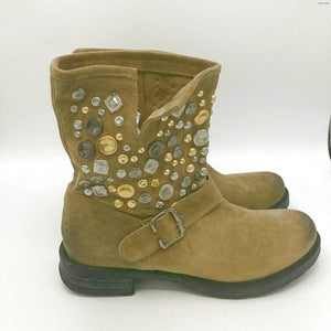 Gold Multi Tan Suede Leather Studded Shoe Size 40 US: 9-1/2 Boots