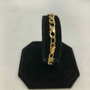 Goldtone Bracelet - ReturnStyle